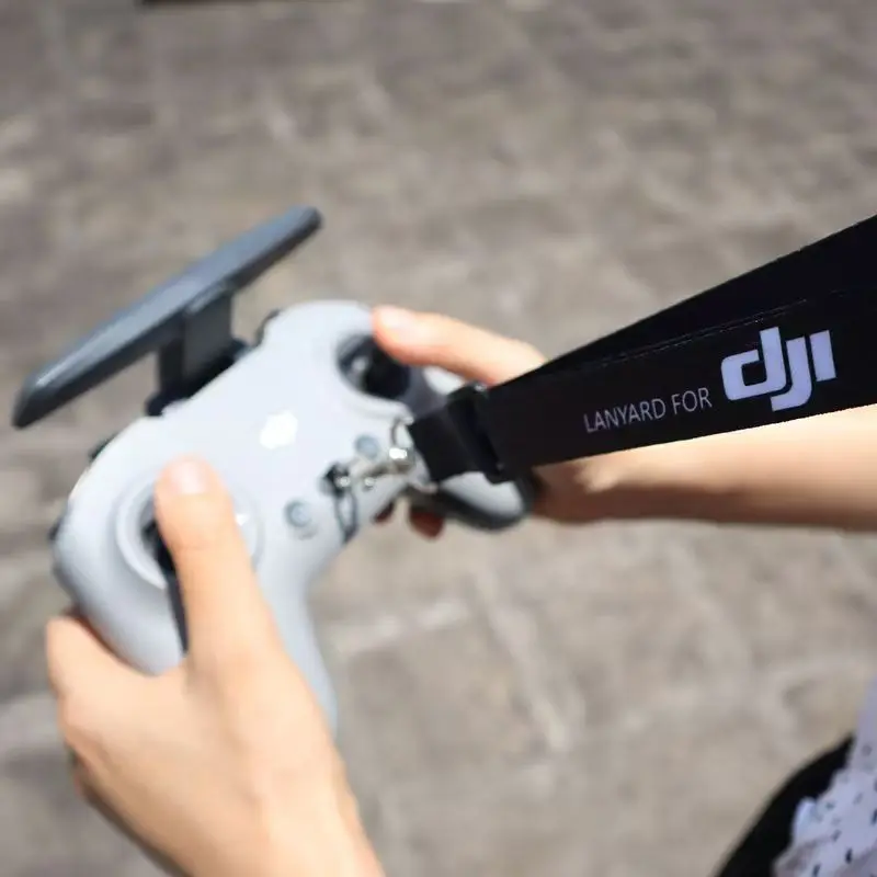 ネックストラップストラップリモコン防塵保護カバー DJI F - Drone Remote Controller Lanyard のレビューと価格